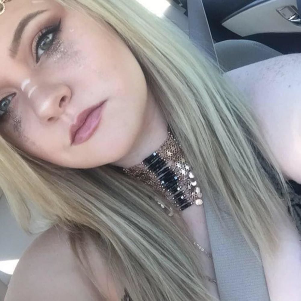 Meet your Posher, Reagan